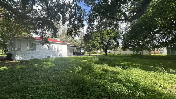 205 Seaman Avenue, Opa Locka, FL 33054