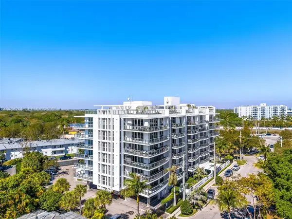 13800 Highland Drive #302, North Miami Beach, FL 33181