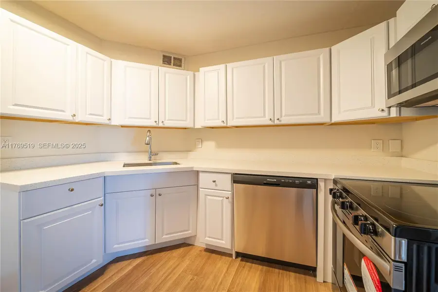 3301 Spanish Moss Terrace #802, Lauderhill, FL 33319 - #3