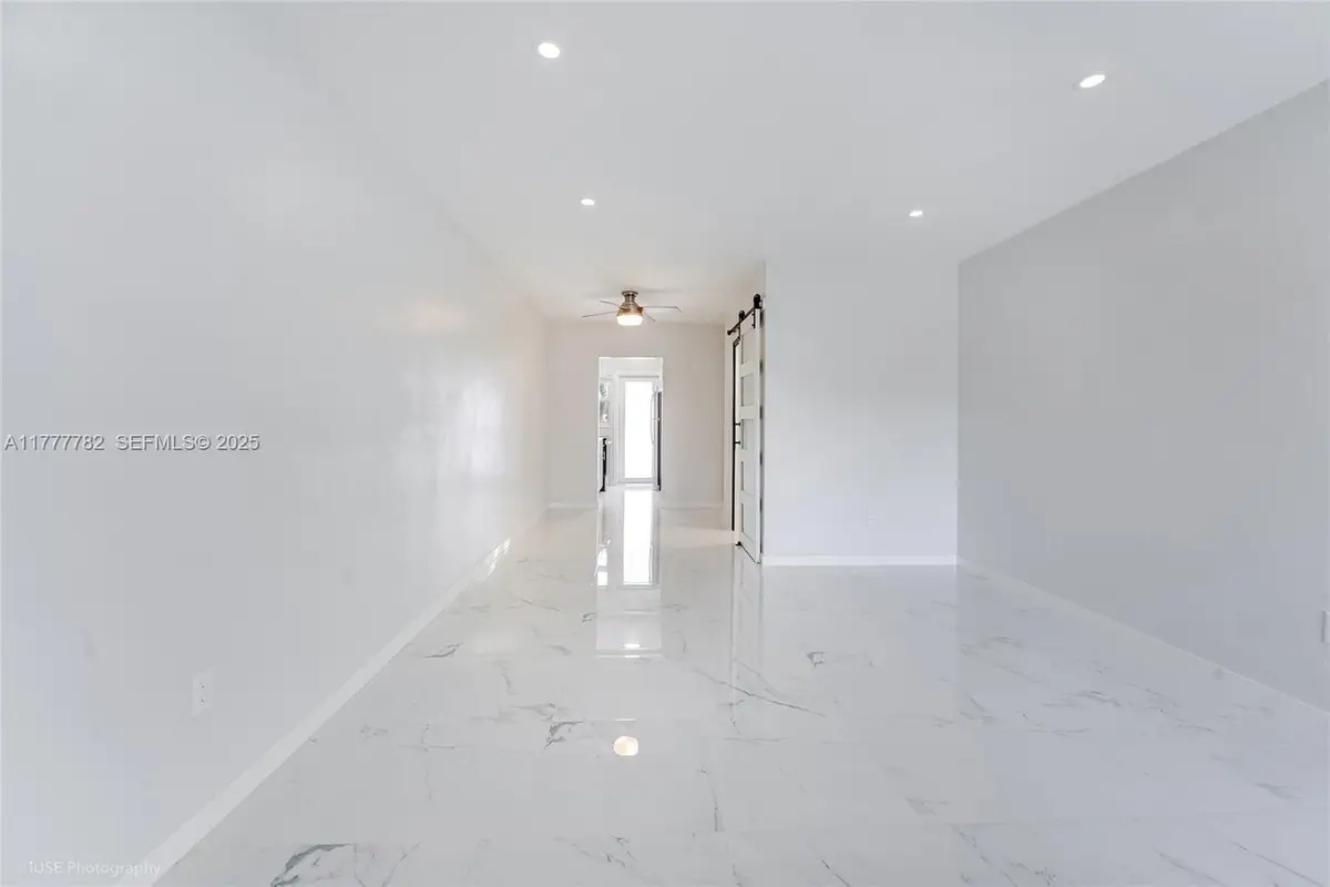 641 Espanola Way #35, Miami Beach, FL 33139 - #1