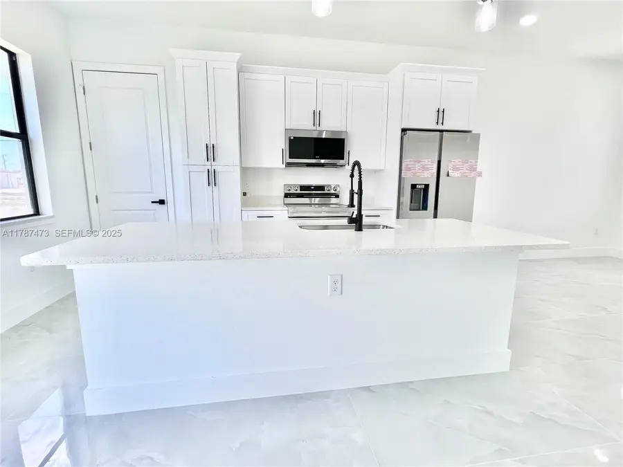 2819 18th Street Sw, Lehigh Acres, FL 33976 - #3