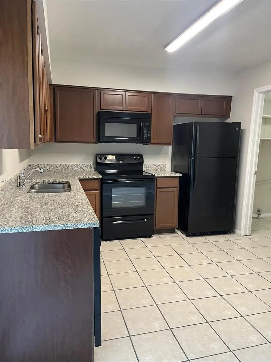4002 Dolomite A #A, Orlando, FL 32839 - #2
