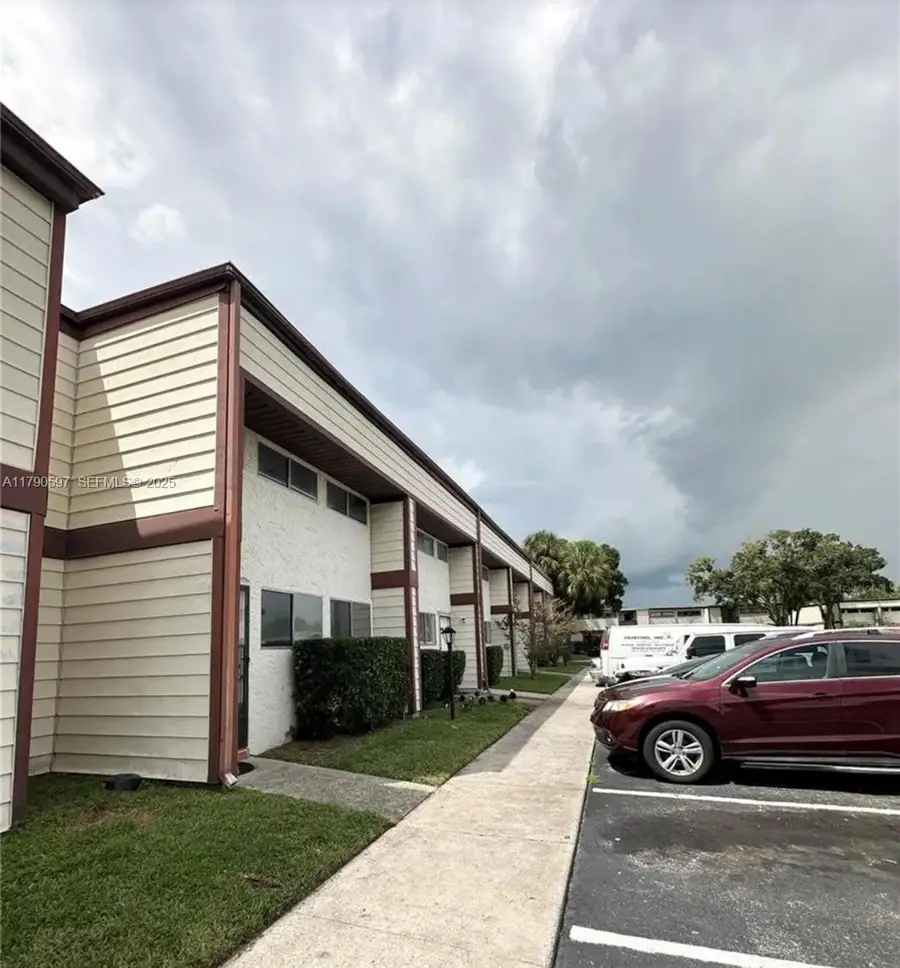 4002 Dolomite A #A, Orlando, FL 32839 - #3