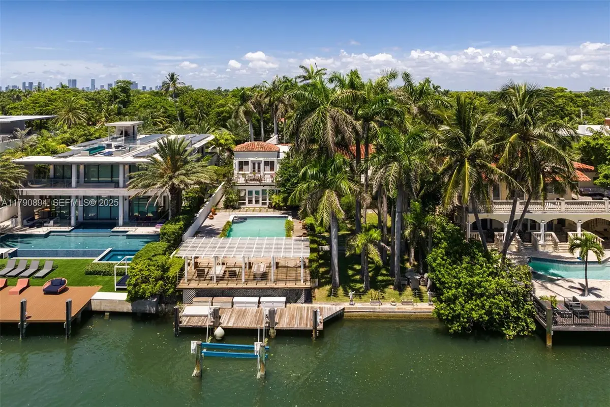 5215 Pine Tree Drive, Miami Beach, FL 33140 - #1