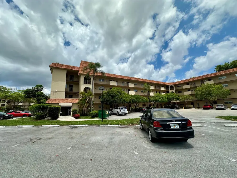 6201 N Falls Cir Drive #212, Lauderhill, FL 33319 - #3
