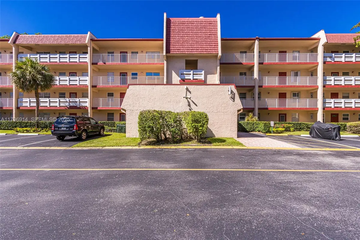 1005 Country Club Drive #307, Margate, FL 33063 - #1
