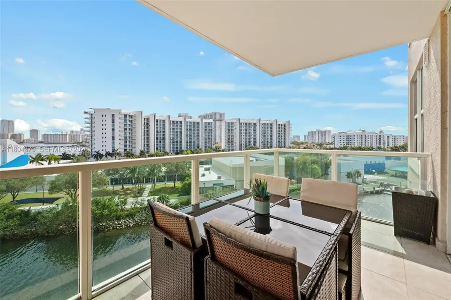 3330 NE 190th Street #717, Aventura, FL 33180 - #2