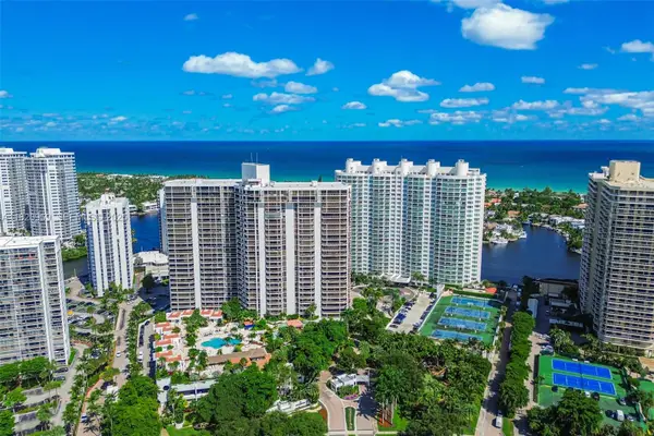 20281 E Country Club Drive #1412, Aventura, FL 33180