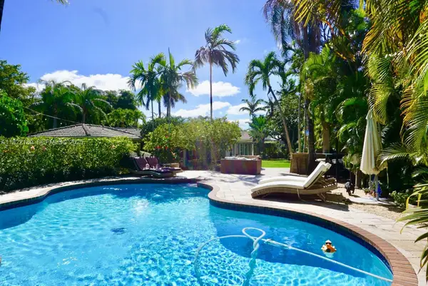 13200 SW 59th Avenue, Pinecrest, FL 33156