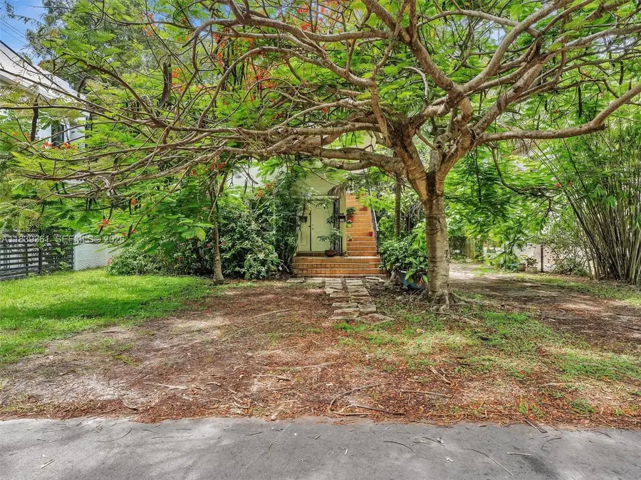 3210 E Elizabeth Street, Miami, FL 33133 - #3