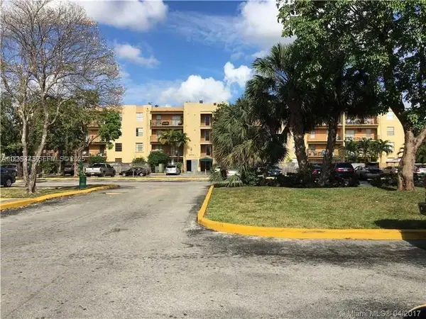 5755 W 20 Avenue #206, Hialeah, FL 33012