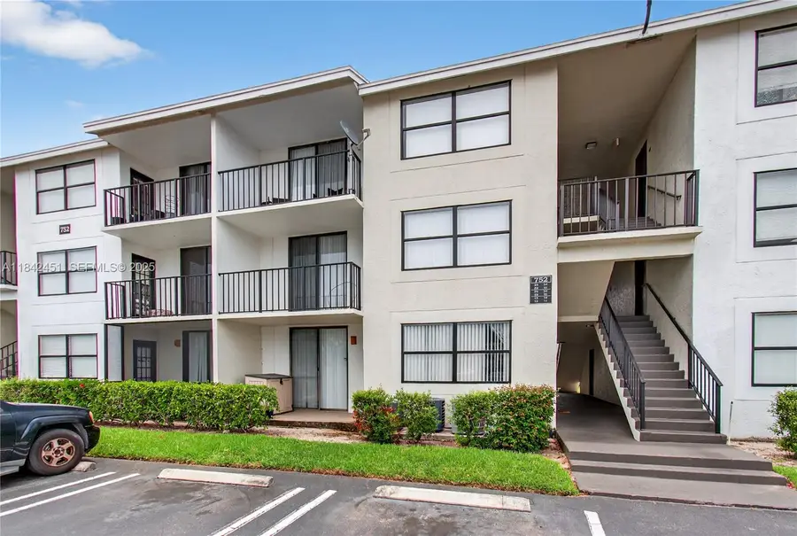 Address Withheld By Seller, West Palm Beach, FL 33401 - #3