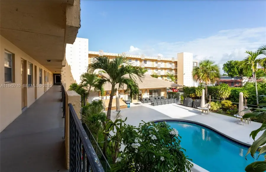 2145 Pierce Street #218, Hollywood, FL 33020 - #2