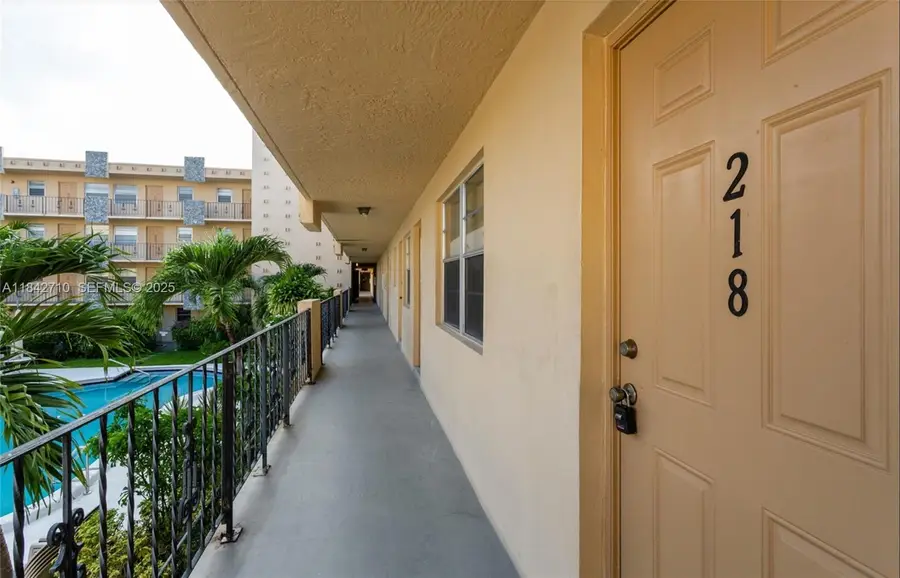 2145 Pierce Street #218, Hollywood, FL 33020 - #3