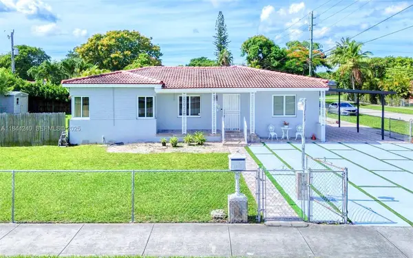 6290 SW 37th Street, Miami, FL 33155