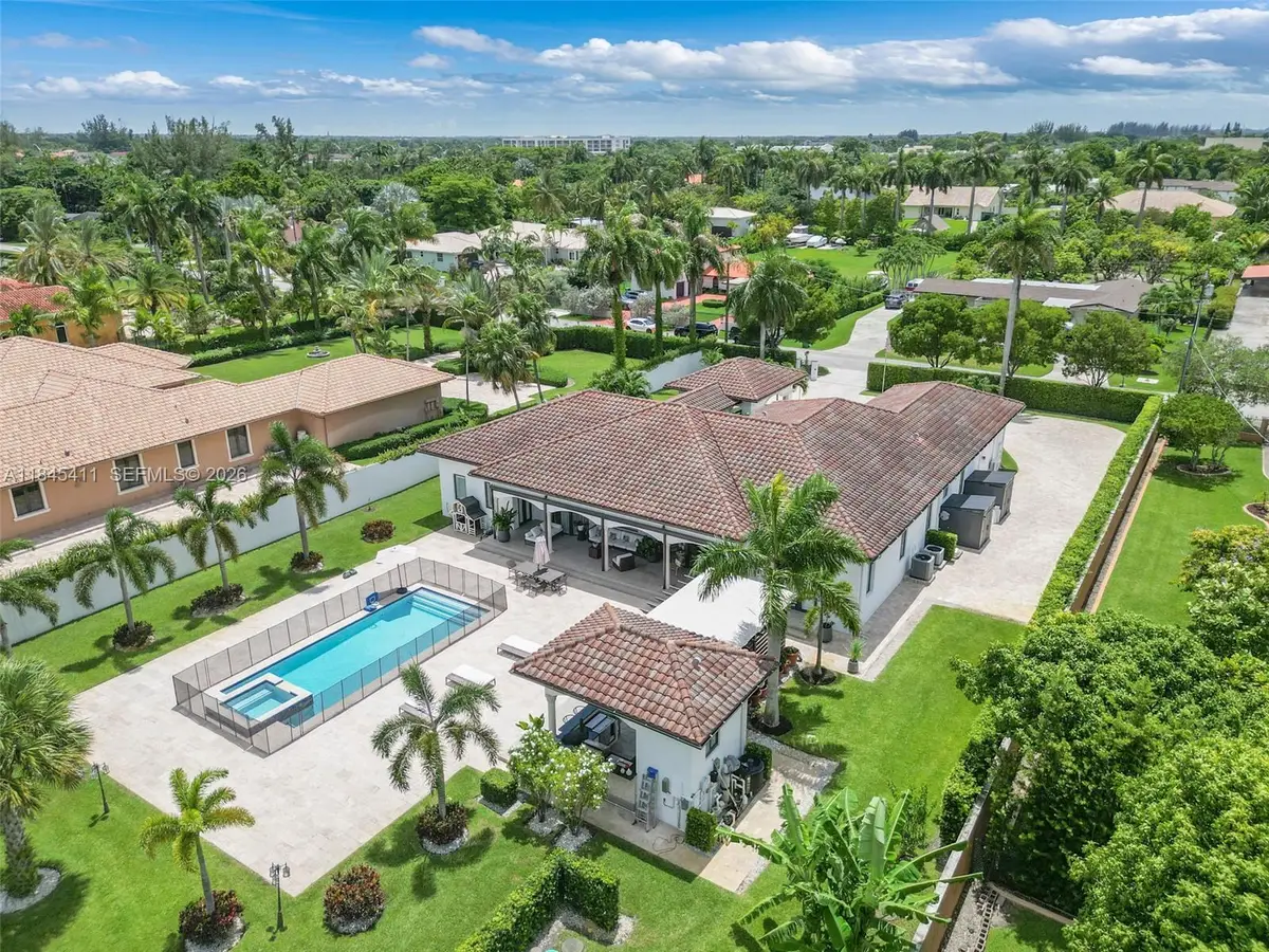 331 SW 124th Avenue, Miami, FL 33184 - #1