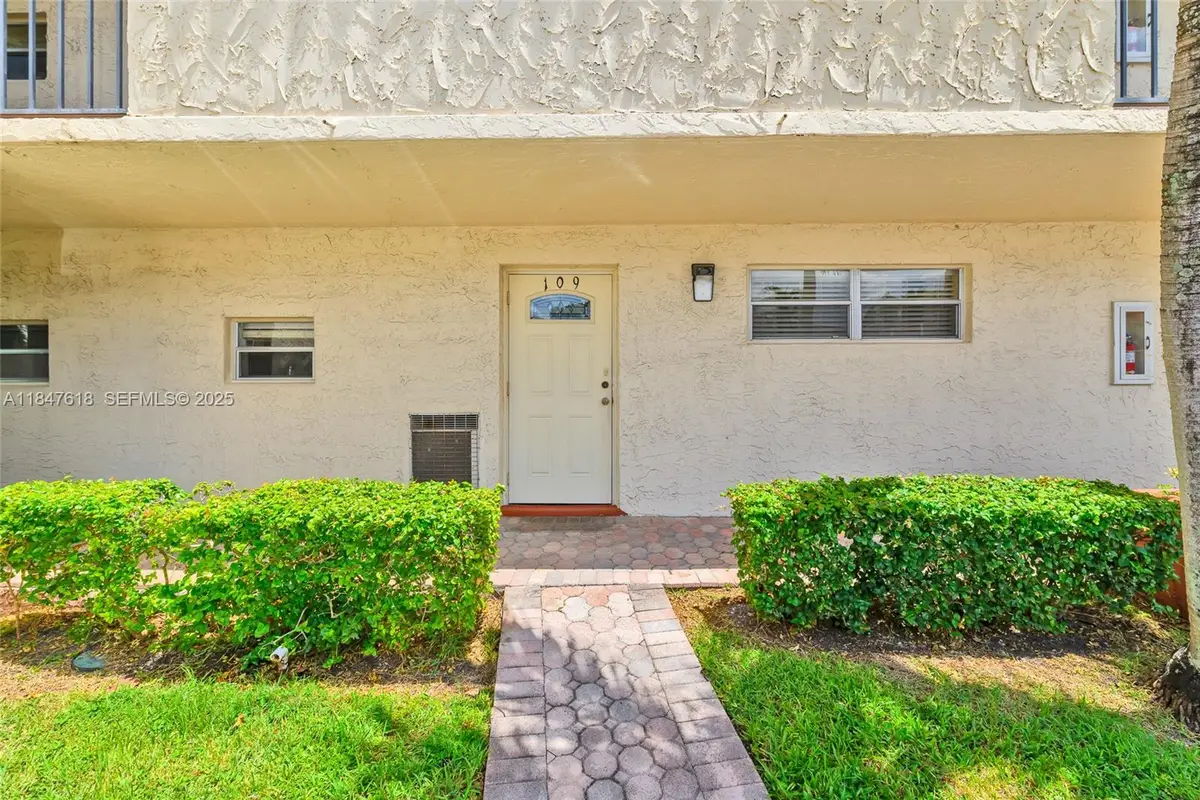 681 S Hollybrook Drive #109, Pembroke Pines, FL 33025 - #1