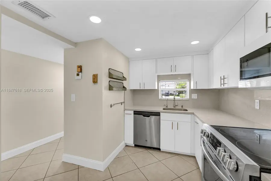 681 S Hollybrook Drive #109, Pembroke Pines, FL 33025 - #3