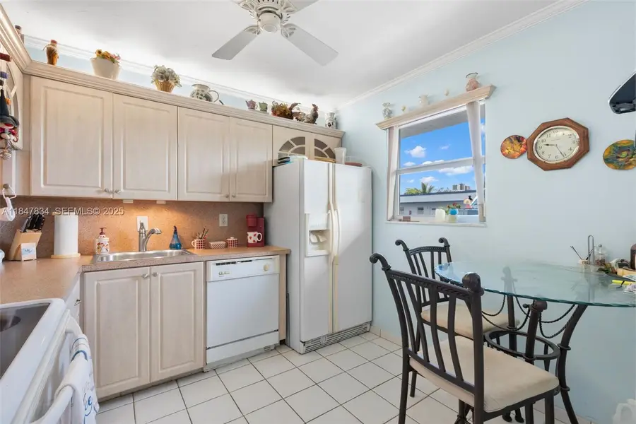 3120 Holiday Springs Boulevard #301, Margate, FL 33063 - #2