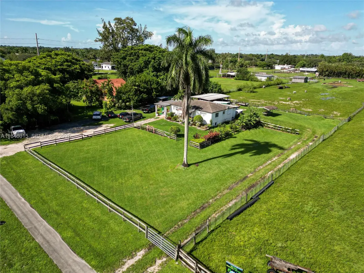 1921 SW 112th Avenue, Davie, FL 33325 - #1