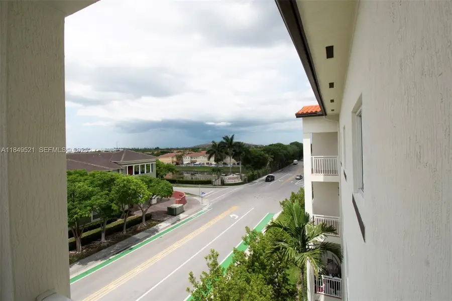 10950 NW 82nd Street #405, Doral, FL 33178 - #2
