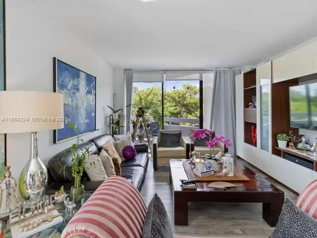 2501 Brickell Avenue #307, Miami, FL 33129 - #2