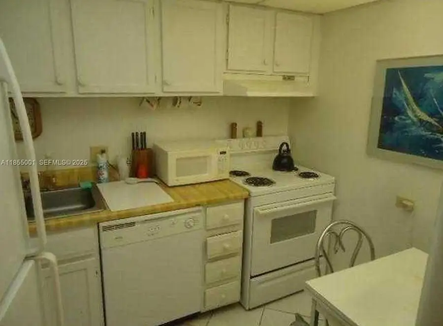 Address Withheld By Seller, Lauderhill, FL 33319 - #3