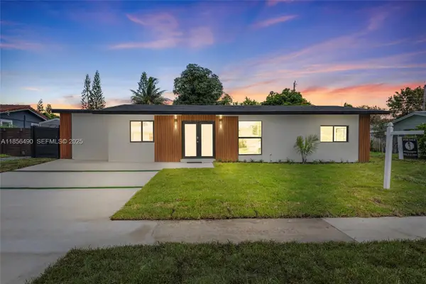 949 SE 5th Street, Deerfield Beach, FL 33441