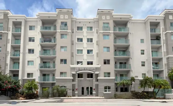 6001 SW 70th Street #127, South Miami, FL 33143