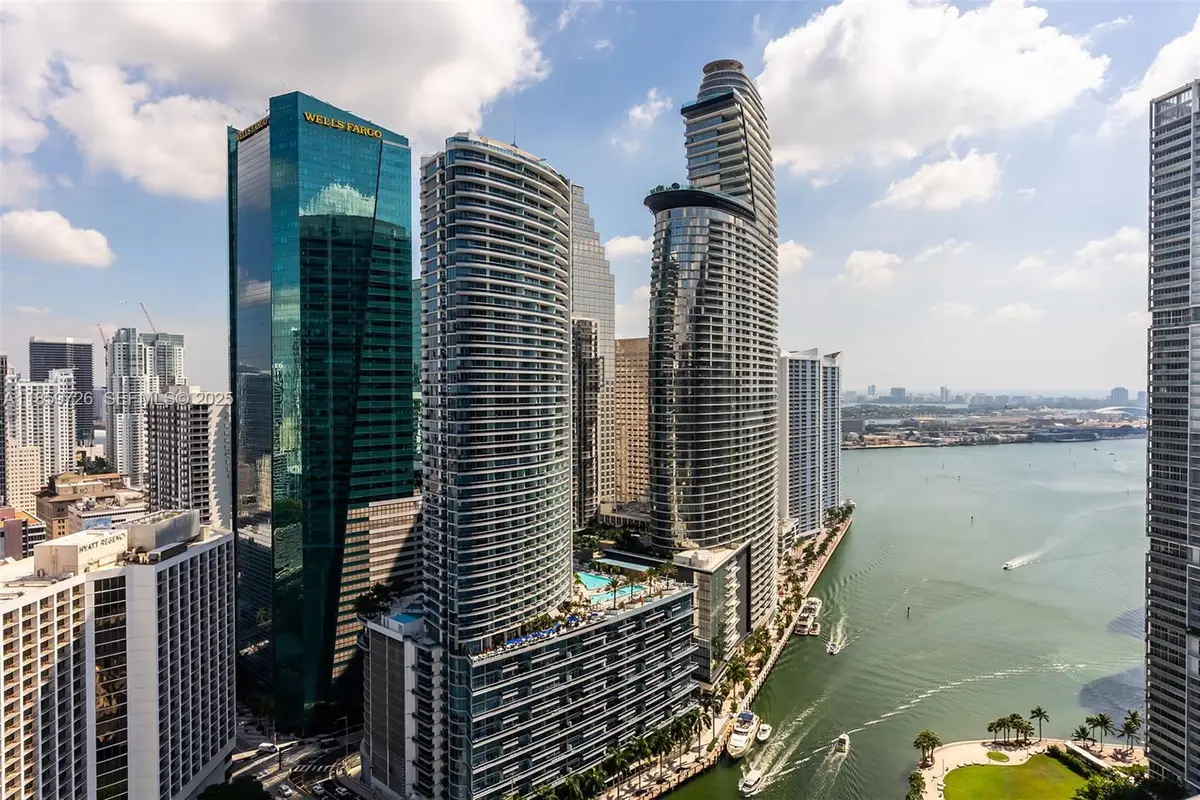 77 SE 5th Street #2410, Miami, FL 33131 - #1