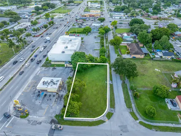21 Ave, Miami, FL 33147