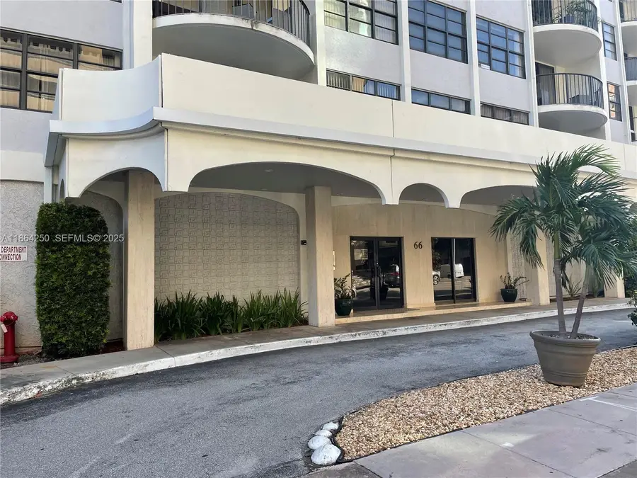 66 Valencia Avenue #PH1C, Coral Gables, FL 33134 - #2