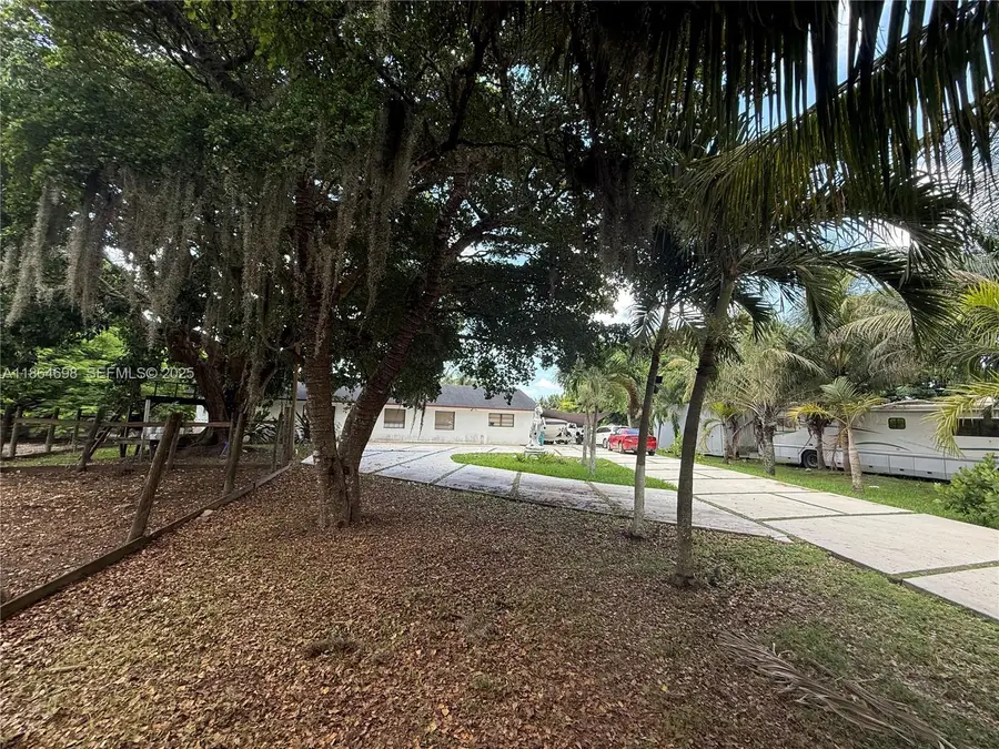 15765 SW 206th Avenue, Miami, FL 33187 - #3