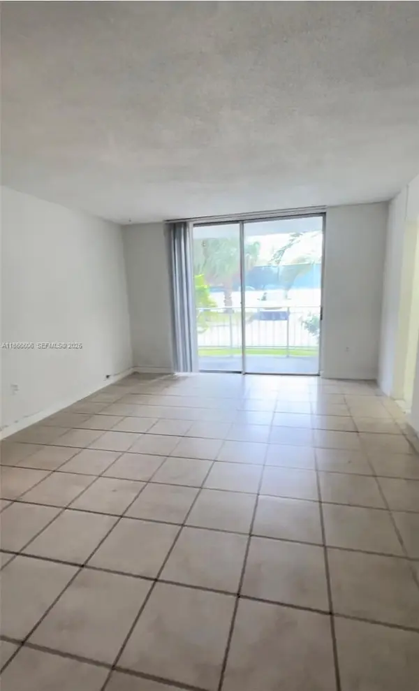 498 NW 165th St Road #D101, Miami, FL 33169