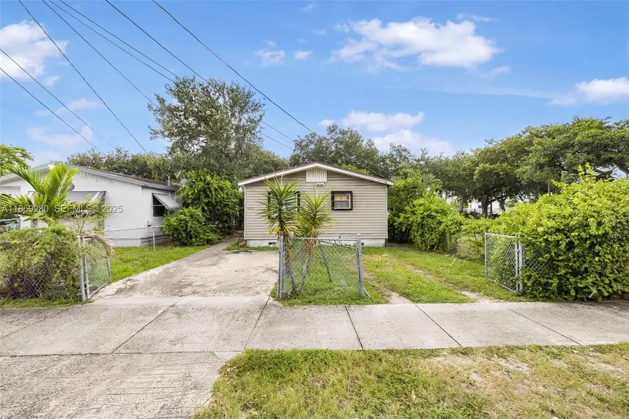 4510 NW 33rd Avenue, Miami, FL 33142 - #2