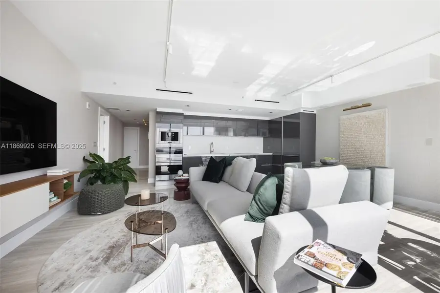 1451 Brickell Avenue #1901, Miami, FL 33131 - #2