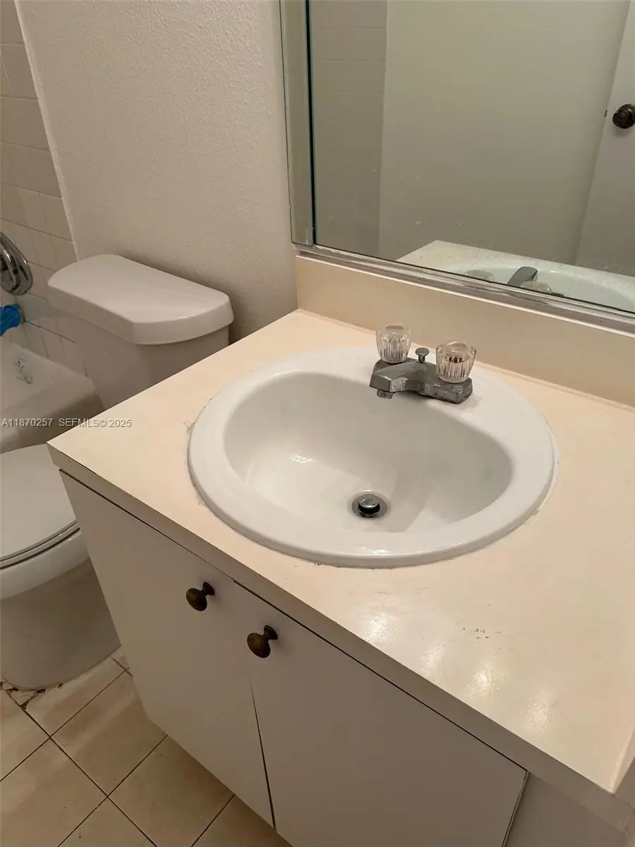 17911 NW 68th Avenue #N206, Hialeah, FL 33015 - #3