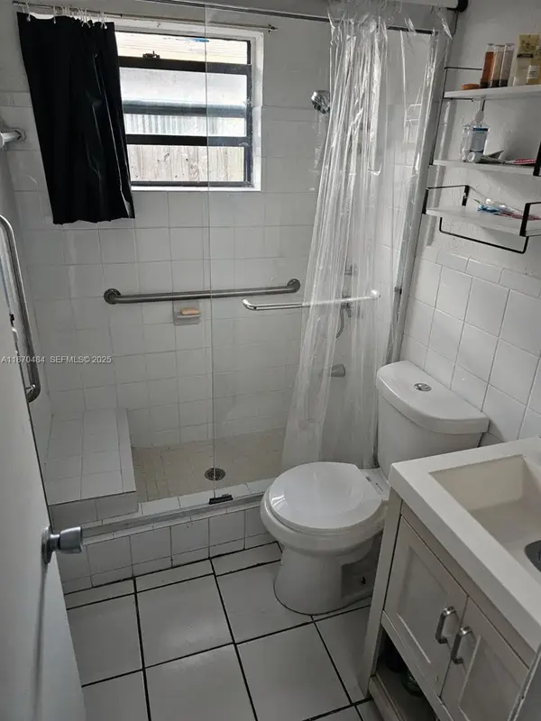 109 NW 28th Terrace, Fort Lauderdale, FL 33311