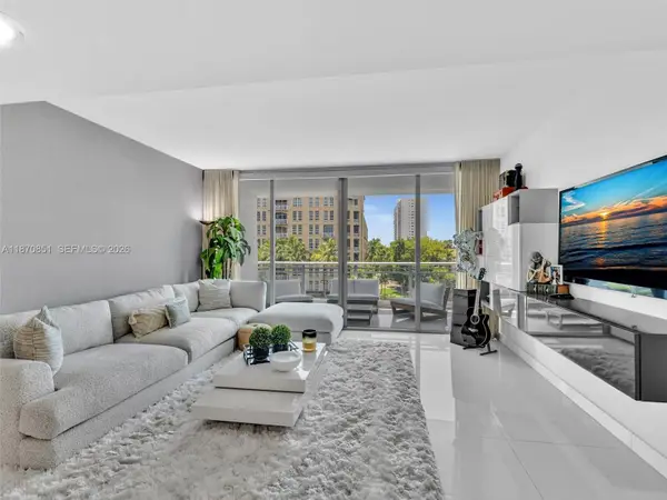 2950 NE 188th Street #312, Aventura, FL 33180