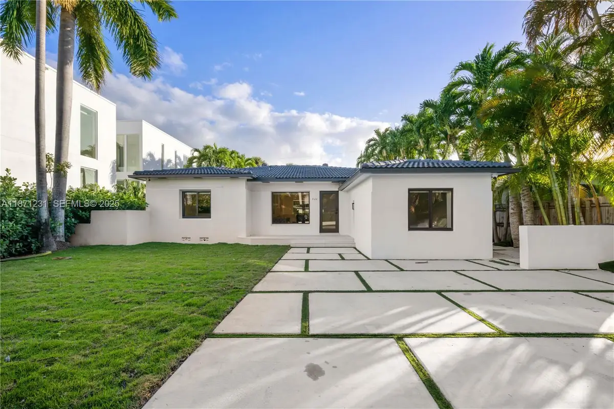 900 W 47th Court, Miami Beach, FL 33140 - #1