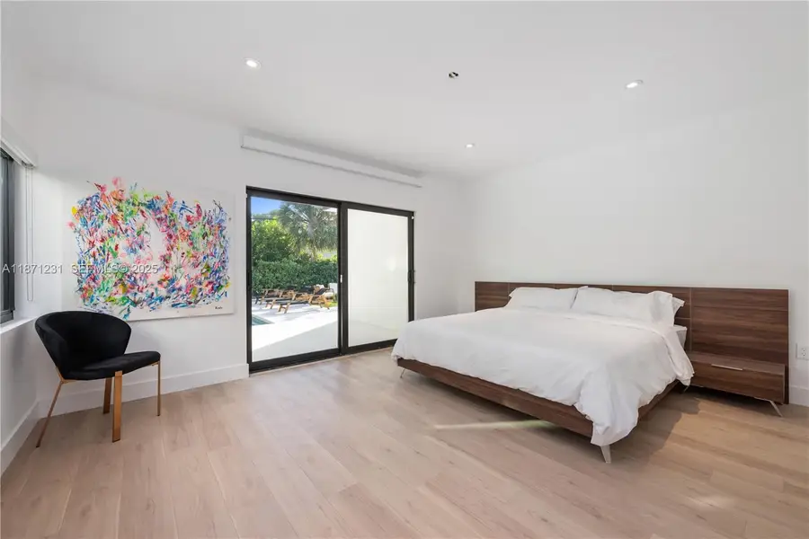 900 W 47th Court, Miami Beach, FL 33140 - #3