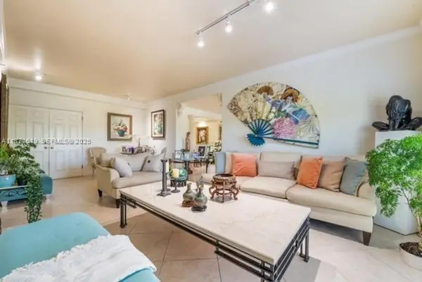 1400 Salzedo Street #305, Coral Gables, FL 33134