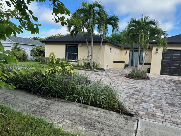 6061 NW 198th Terrace, Miami, FL 33015