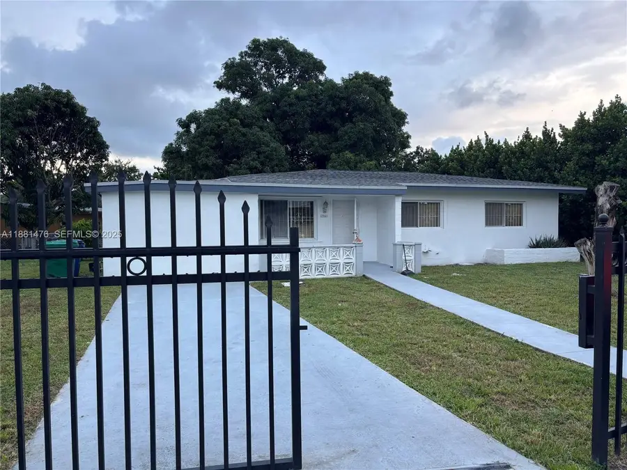 13041 NW 17th Court, Miami, FL 33167 - #2