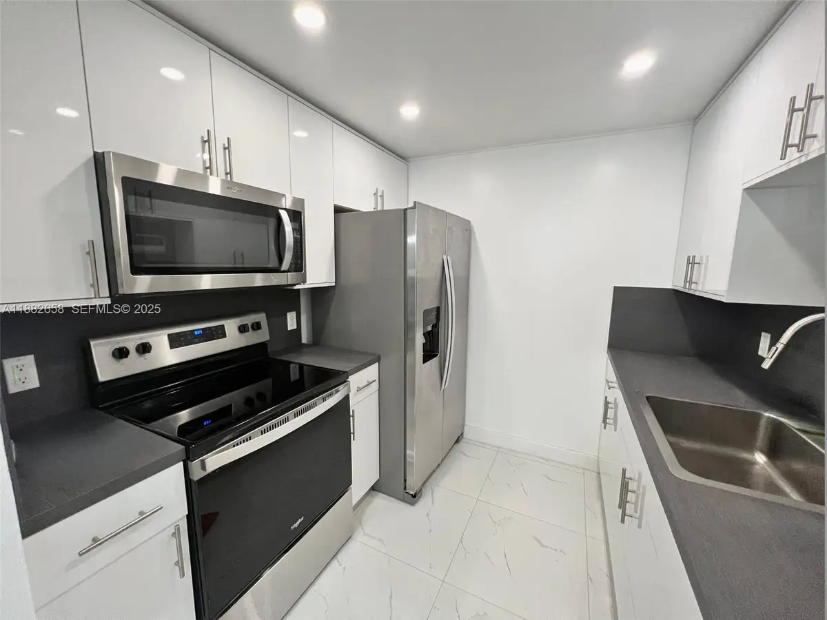200 SW 132nd Way #203L, Pembroke Pines, FL 33027 - #1