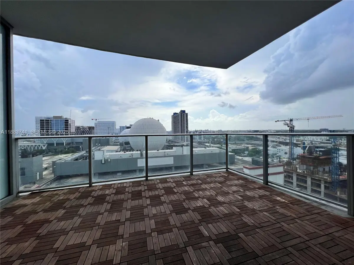851 NE 1st Avenue #1208, Miami, FL 33132 - #1