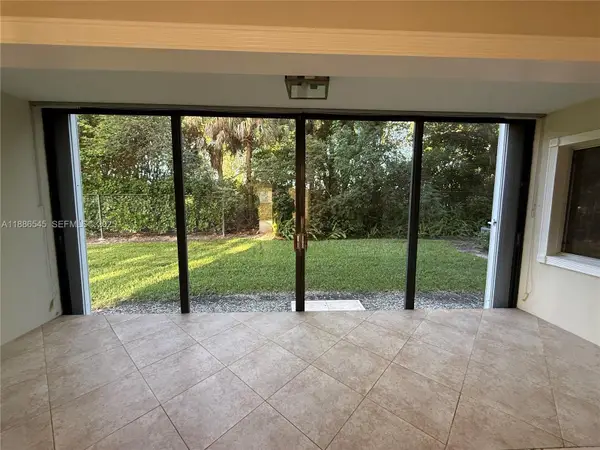 900 SW 142nd Avenue #101L, Pembroke Pines, FL 33027