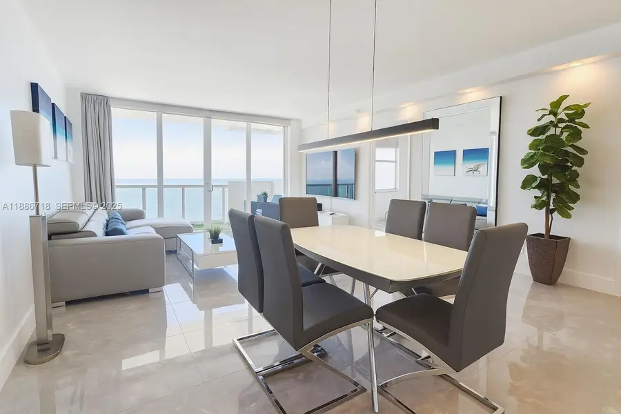 5601 Collins Avenue #1409, Miami Beach, FL 33140 - #2