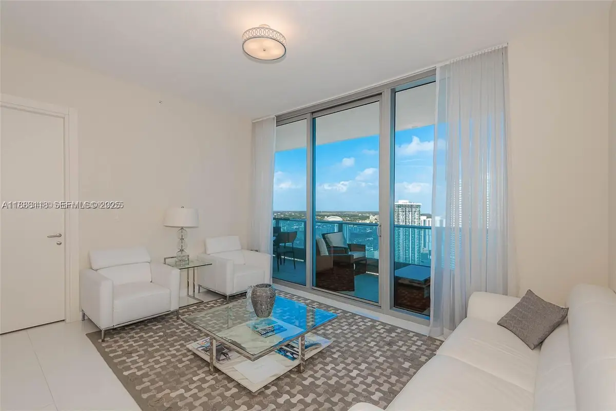 200 Biscayne Boulevard Way #5109, Miami, FL 33131 - #1