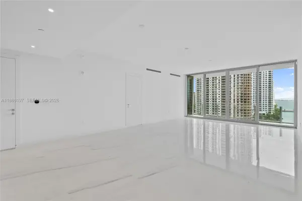 300 Biscayne Blvd Way #1103, Miami, FL 33131